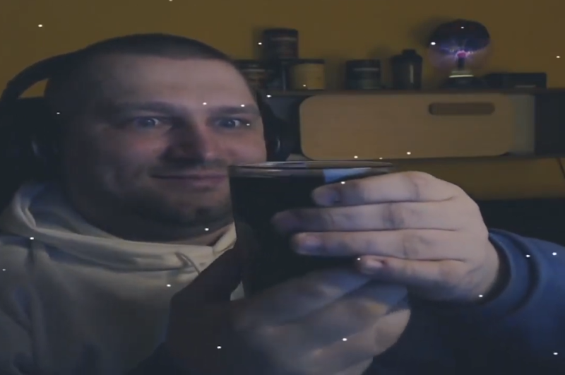 Plik:Ceremonialny drink.png